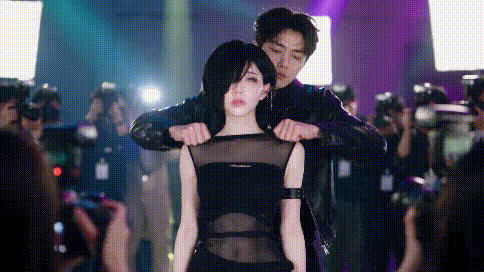 155326bihq9u3zqehewp9x.gif