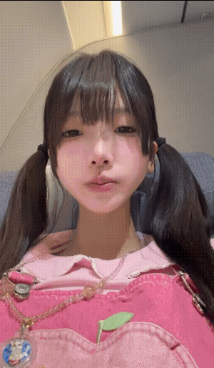 000233stn8bmmcnt8jttjn.gif